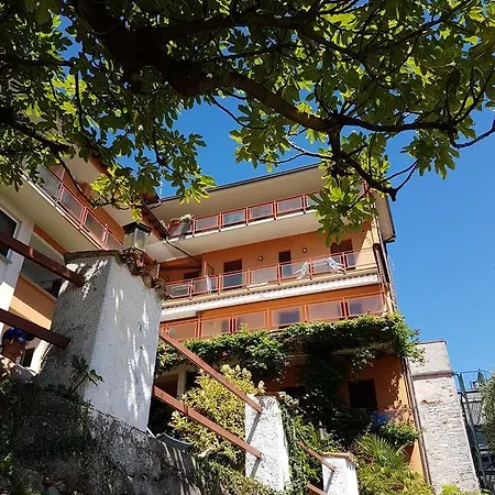 דירה Casa Miralago מנאג'יו
